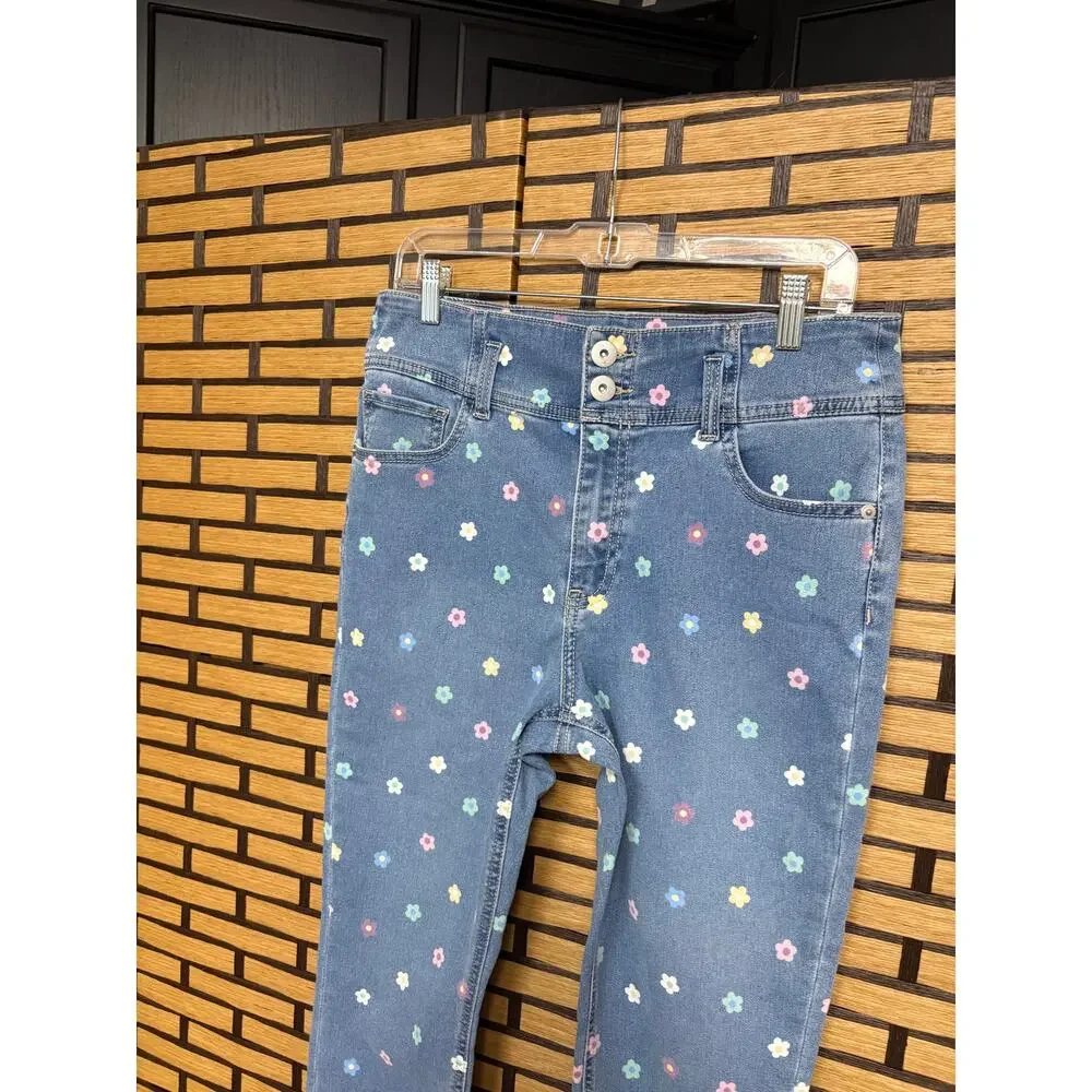 No Boundaries Floral Crop Jeans‎ Size 13
